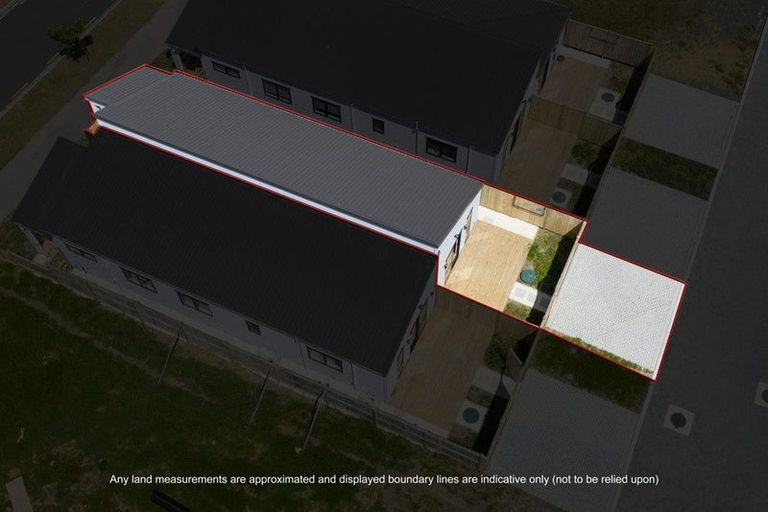 Photo of property in 12 Kaapehu Street, Karaka, 2578