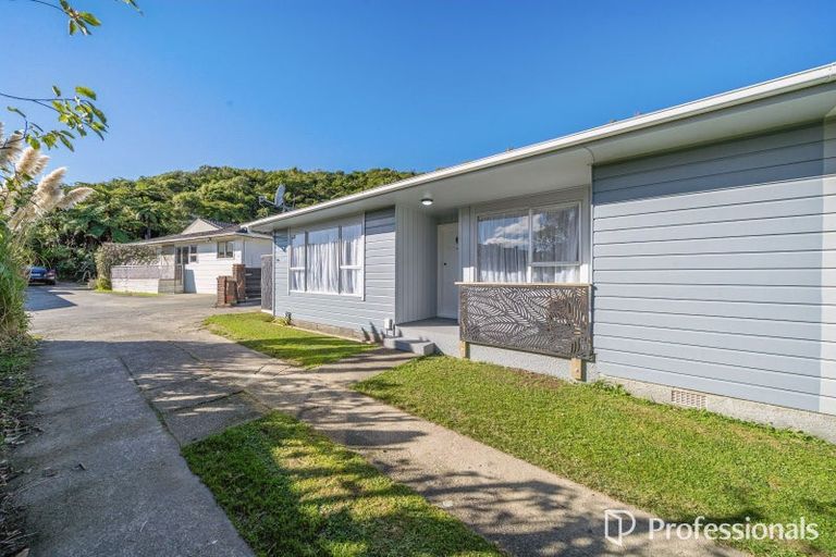 Photo of property in 178b Major Drive, Kelson, Lower Hutt, 5010