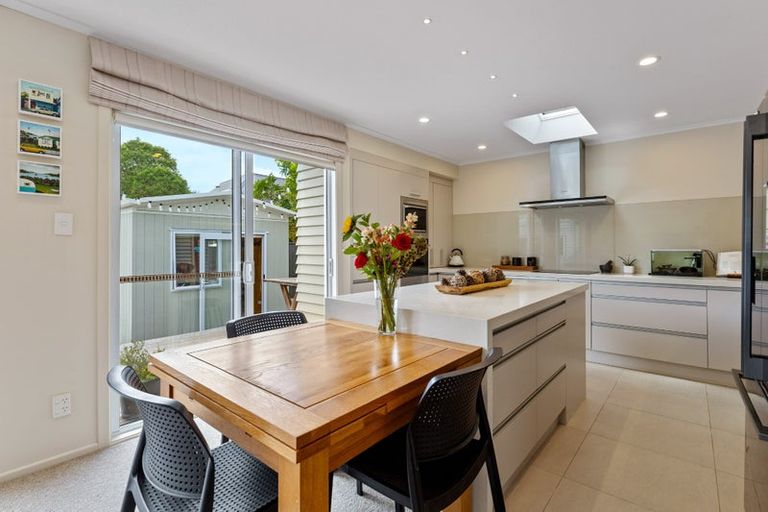 Photo of property in 3 Orion Place, Hillcrest, Auckland, 0627