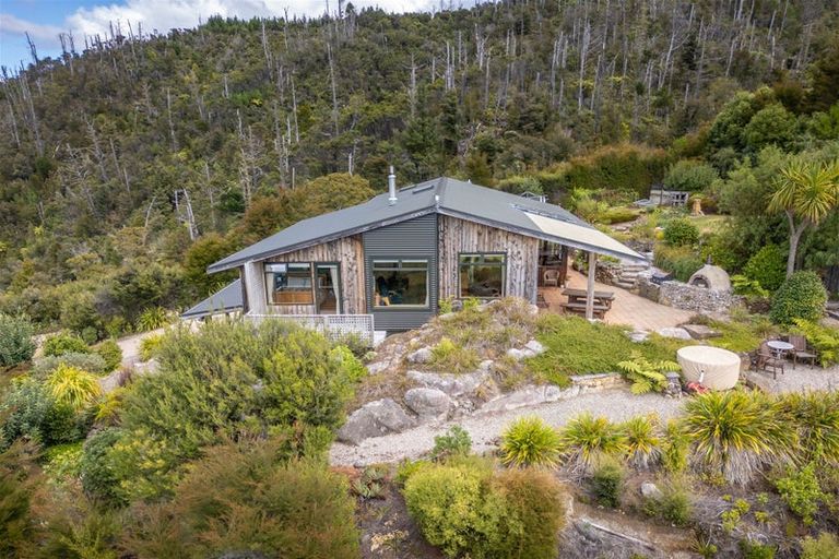 Photo of property in 4/820 Motueka River West Bank Road, Motueka Valley, Motueka, 7196