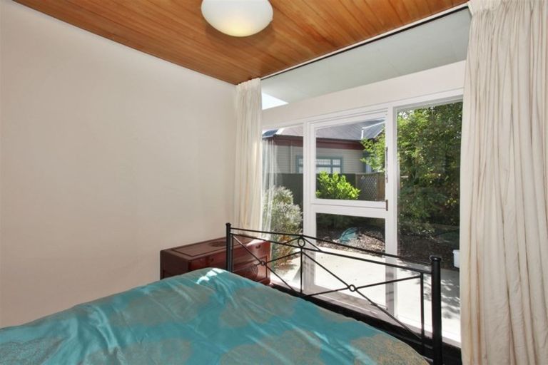 Photo of property in 5/136 Holly Road, St Albans, Christchurch, 8014