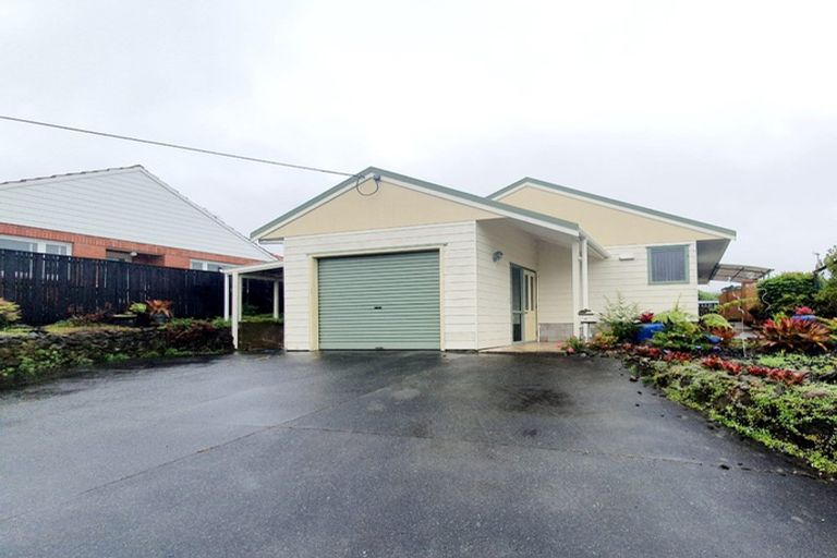 Photo of property in 2 Summit Lane, Te Kamo, Whangarei, 0112