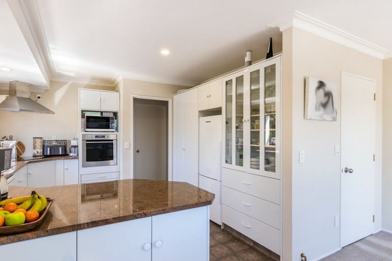 Photo of property in 23 Harvey Street, Waipahihi, Taupo, 3330