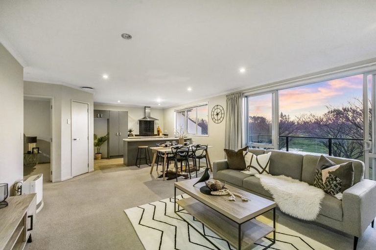 Photo of property in 11/6u Page Place, Hamilton East, Hamilton, 3216