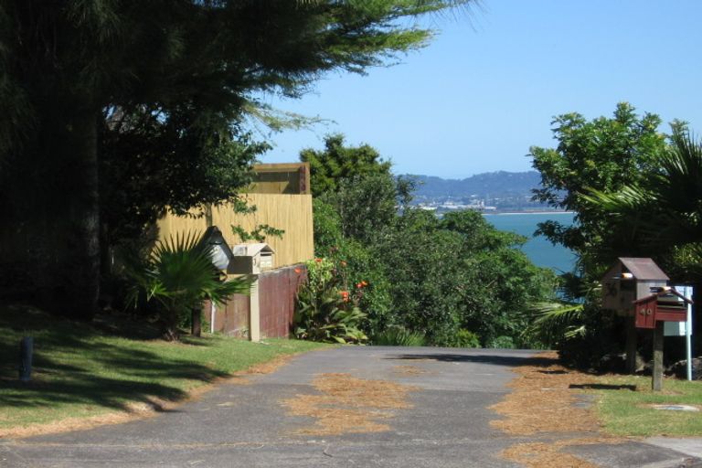 Photo of property in 38 Mayall Avenue, Beach Haven, Auckland, 0626