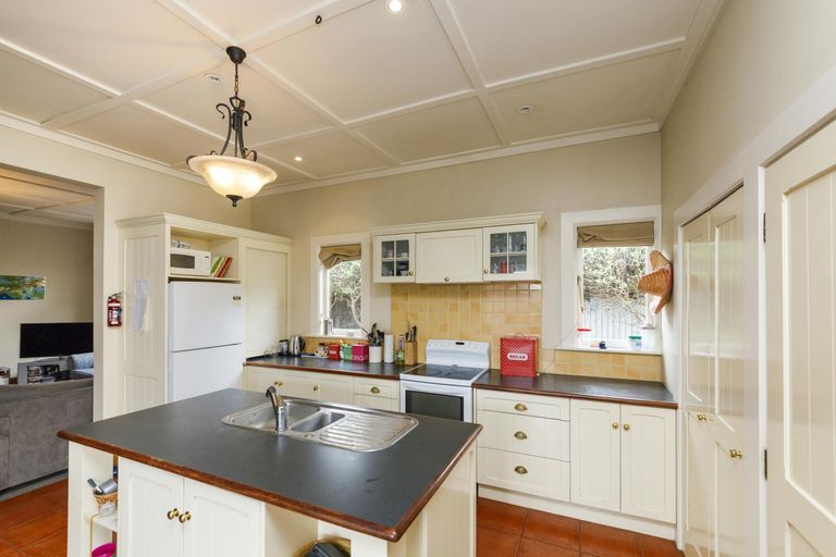 Photo of property in 248 Grey Street, Palmerston North, 4414