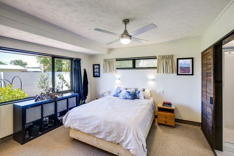 Photo of property in 1/117 Guppy Road, Taradale, Napier, 4112