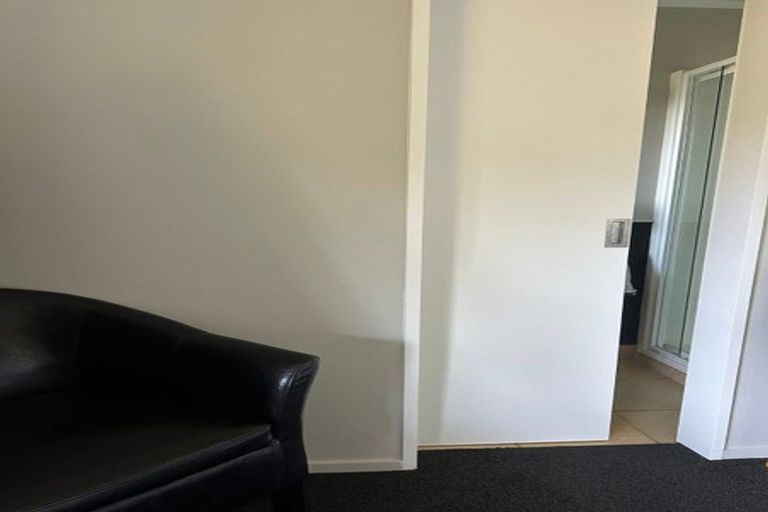 Photo of property in 19 Palm Grove, Belmont, Lower Hutt, 5010