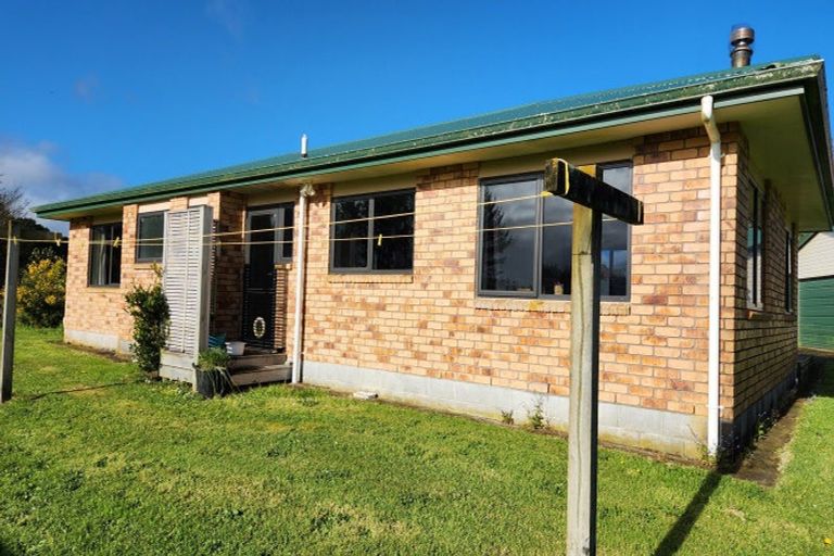 Photo of property in 287 Surrey Road, Tariki, Inglewood, 4388