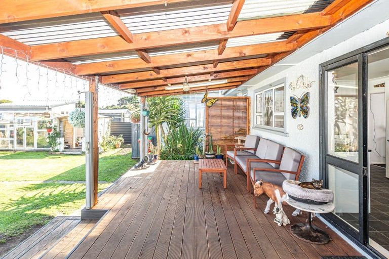 Photo of property in 51 Thatcher Street, Castlecliff, Whanganui, 4501