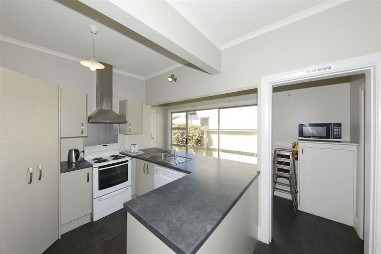 Photo of property in 53 Peverel Street, Riccarton, Christchurch, 8041