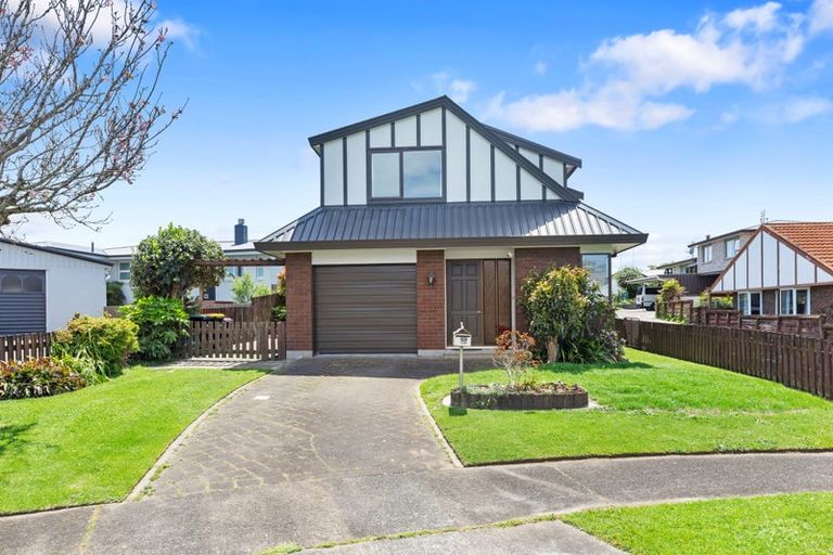 Photo of property in 13 Tupaea Place, Otumoetai, Tauranga, 3110