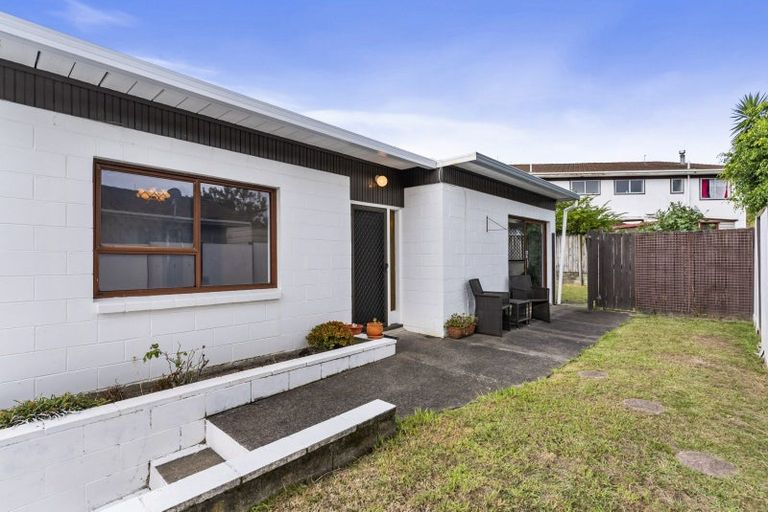 Photo of property in 3/31 Gardner Avenue, New Lynn, Auckland, 0600