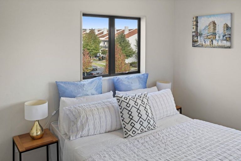 Photo of property in 6/46 Carlos Drive, Flat Bush, Auckland, 2016