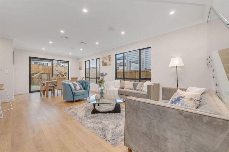 Photo of property in 27 Koromeke Street, Flat Bush, Auckland, 2019