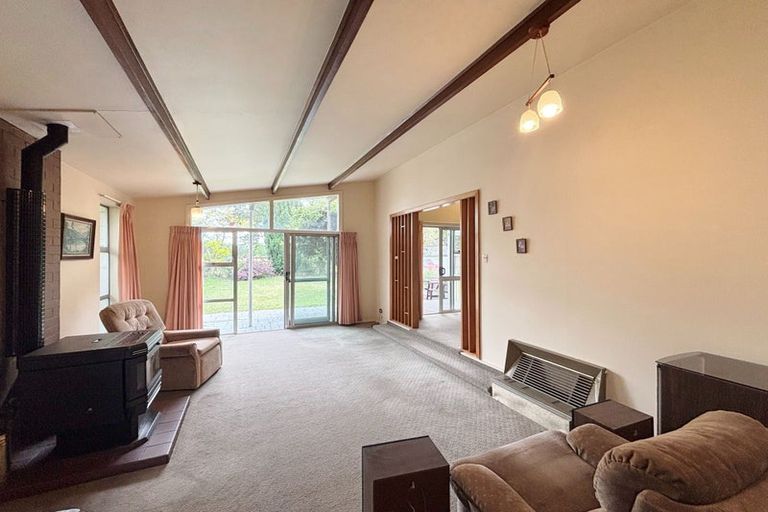 Photo of property in 8 Colligan Street, Upper Riccarton, Christchurch, 8041