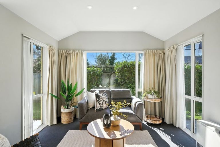 Photo of property in 36 Withells Road, Avonhead, Christchurch, 8042