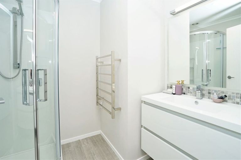 Photo of property in 13u8 Beale Street, Hamilton East, Hamilton, 3216