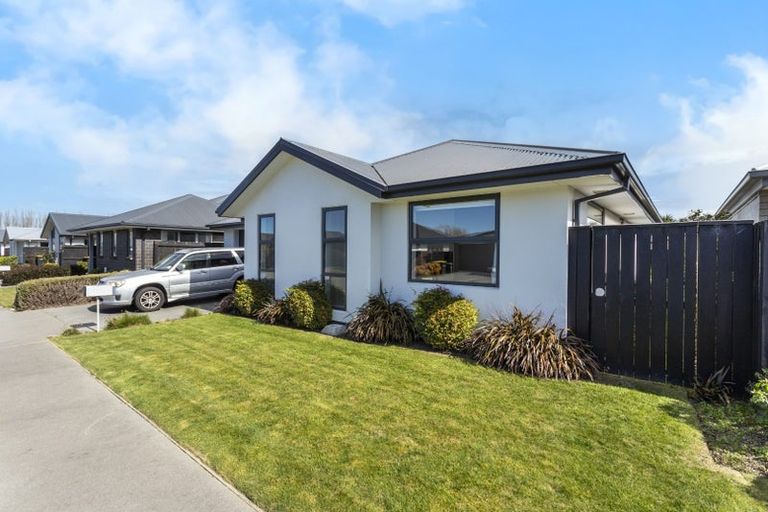 Photo of property in 15 Booth Way, Belfast, Christchurch, 8051