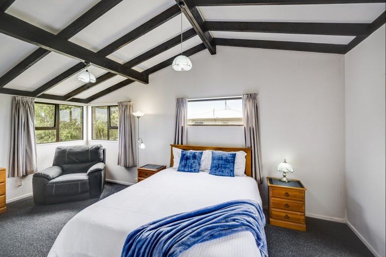 Photo of property in 426 Main North Road, Bay View, Napier, 4104