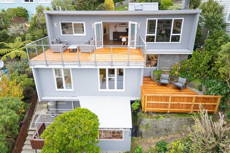 Photo of property in 11 Rutland Way, Wadestown, Wellington, 6012