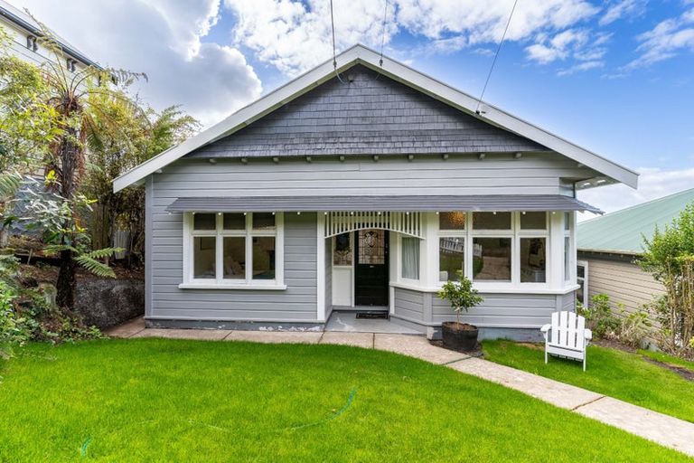 Photo of property in 18 Hart Street, Belleknowes, Dunedin, 9011