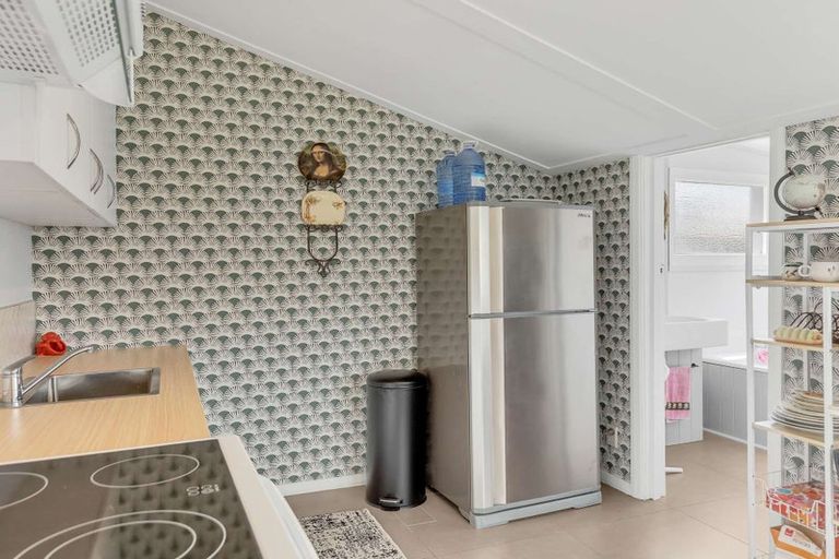 Photo of property in 63 Niblett Street, Whanganui, 4500
