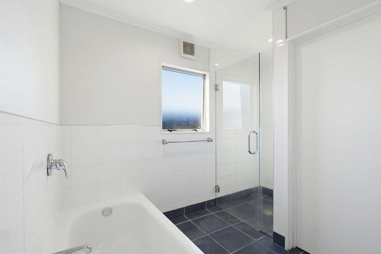 Photo of property in 15a Manawatu Street, Hokowhitu, Palmerston North, 4410