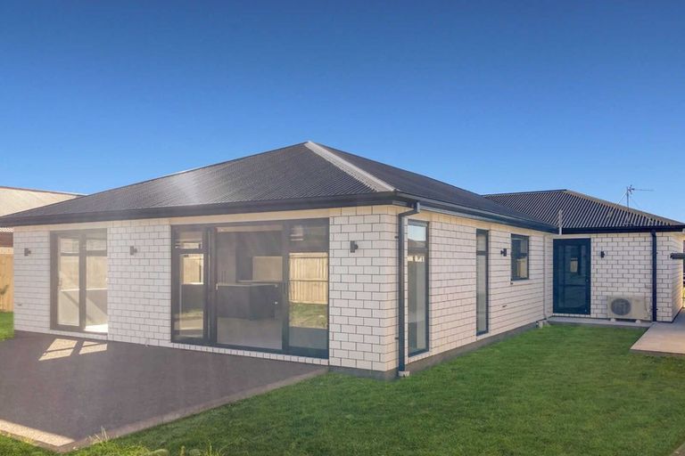 Photo of property in 3 Oscar Lane, Rolleston, 7615