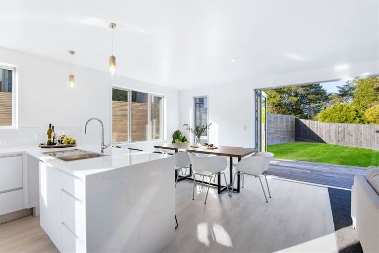 Photo of property in 122d Matipo Road, Te Atatu Peninsula, Auckland, 0610