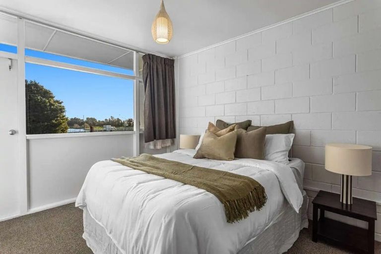 Photo of property in 4/72 Landing Road, Whakatane, 3120