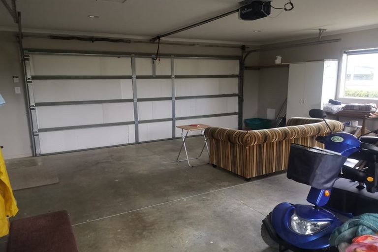 Photo of property in 8unit Village Place, Tuakau, 2121