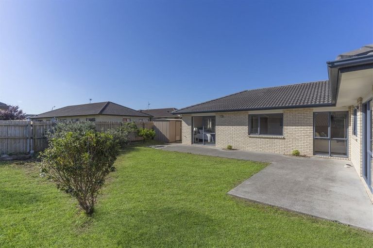 Photo of property in 27 Donegal Park Drive, Flat Bush, Auckland, 2019