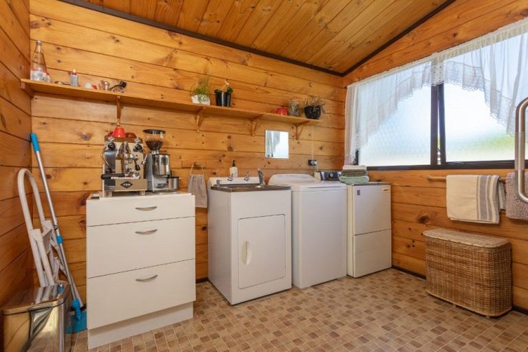 Photo of property in 200 Leighton Road, Whangamata, 3620