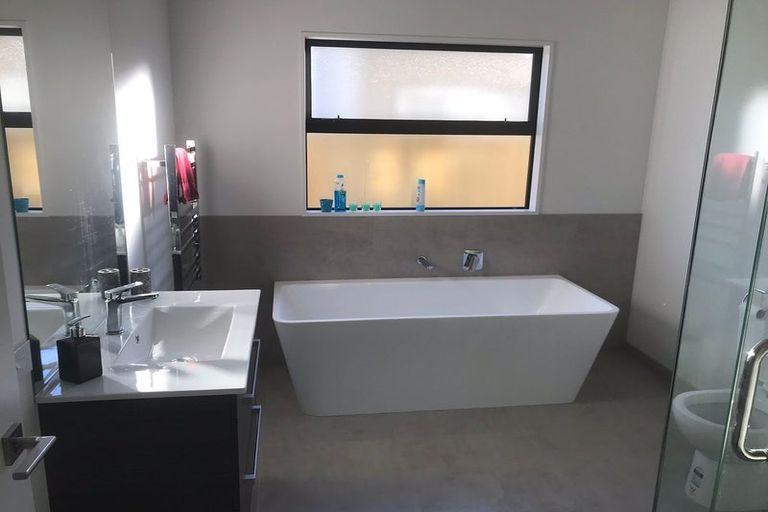 Photo of property in 2a Primary Lane, Wanaka, 9305