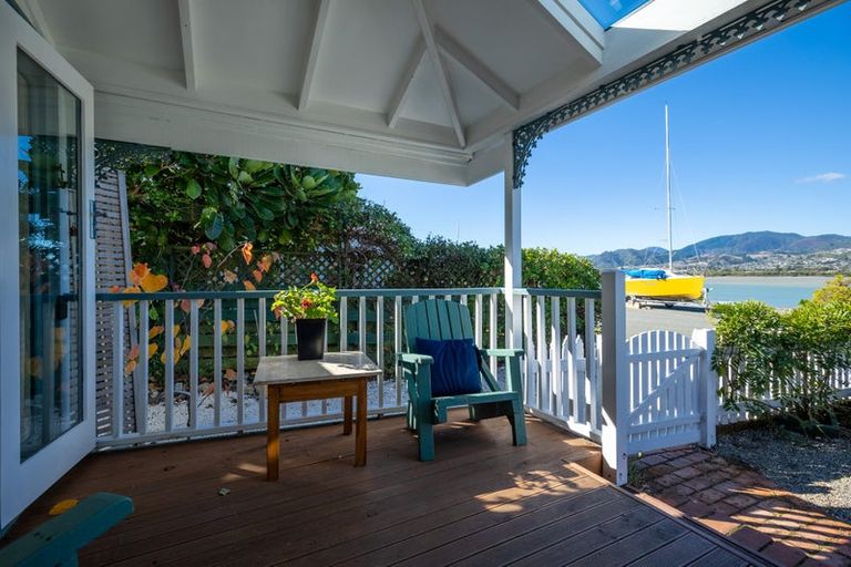 Photo of property in 100 Point Road, Monaco, Nelson, 7011