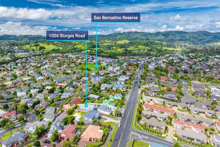 Photo of property in 1/204 Sturges Road, Henderson, Auckland, 0612