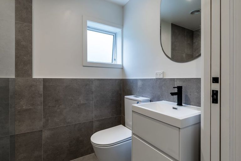 Photo of property in 31 Lanigan Street, Birkdale, Auckland, 0626