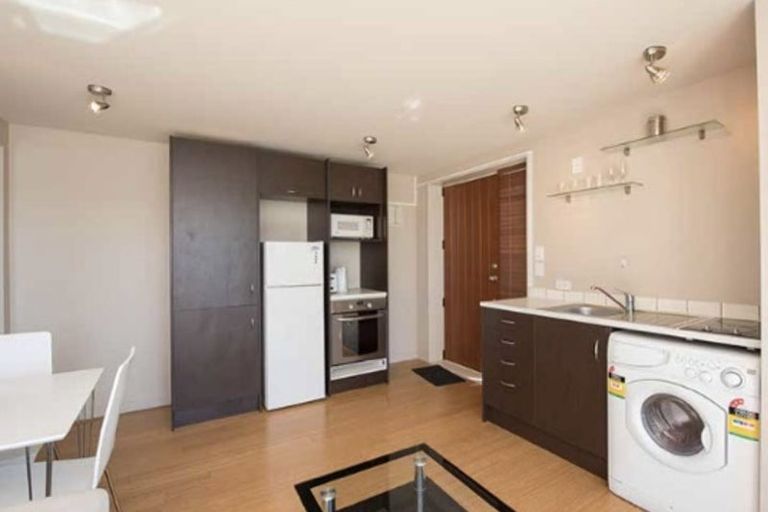 Photo of property in 79a View Road, Houghton Bay, Wellington, 6023