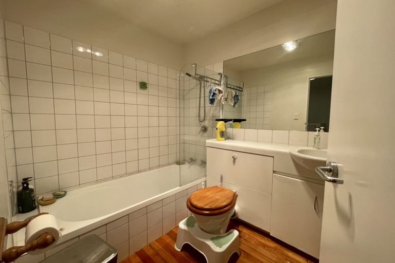 Photo of property in 22 Heywood Terrace, Richmond, Christchurch, 8013