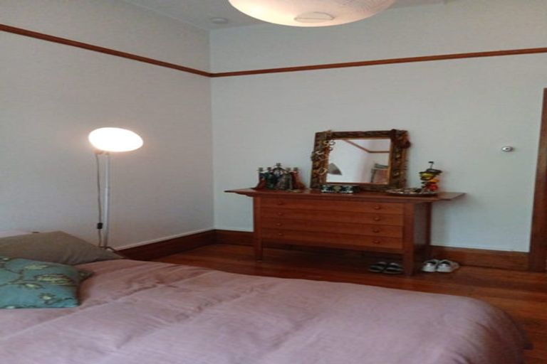 Photo of property in 9 Parliament Street, Thorndon, Wellington, 6011
