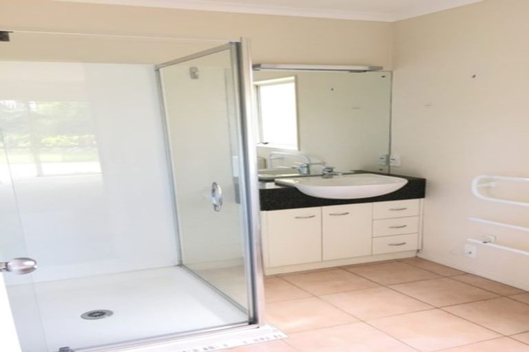 Photo of property in 69 Landing Drive, Albany, Auckland, 0632