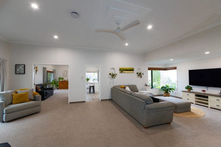 Photo of property in 26 Cumberland Rise, Taradale, Napier, 4112