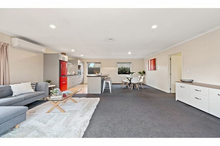 Photo of property in 21 Dampier Street, Woolston, Christchurch, 8023