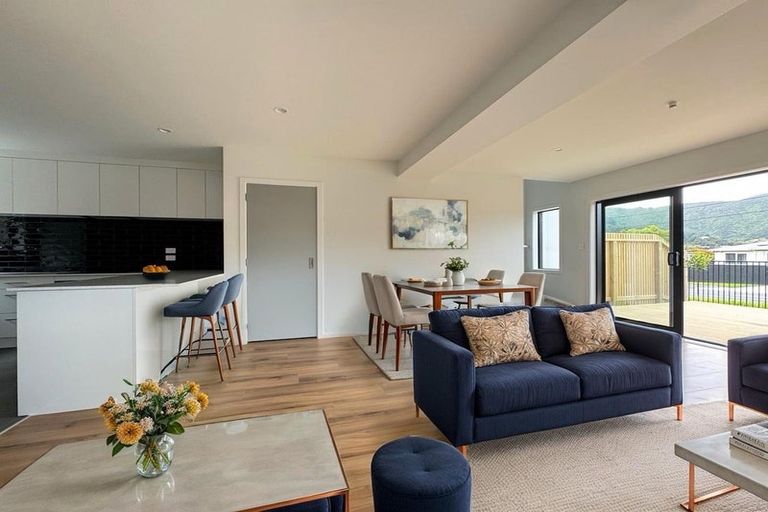 Photo of property in 147 Wellington Road, Paekakariki, 5034