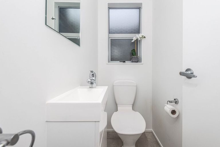 Photo of property in 14-f6 Tireti Road, Titahi Bay, Porirua, 5022