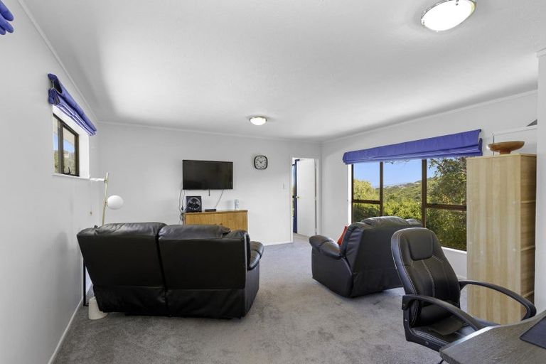 Photo of property in 10 Otira Grove, Kelson, Lower Hutt, 5010