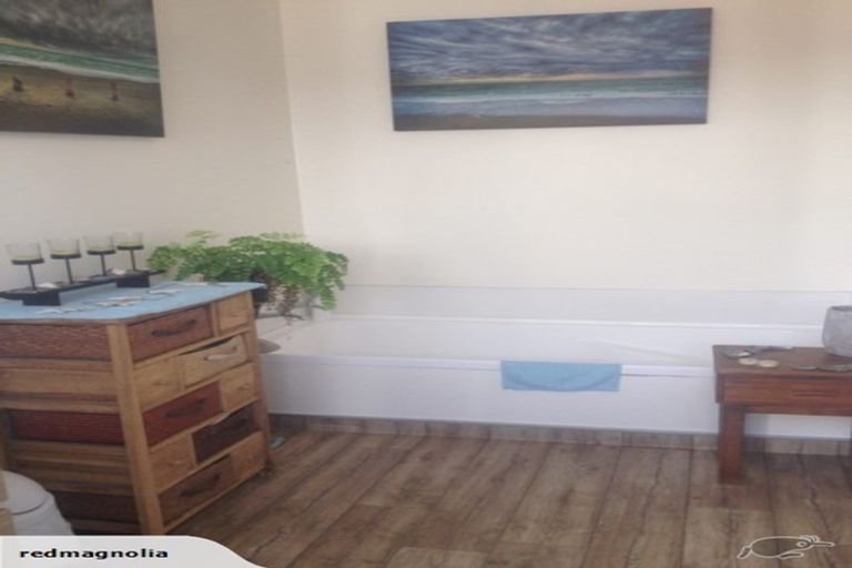 Photo of property in 36 Orowaiti Road, Westport, 7825