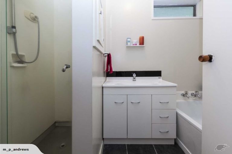 Photo of property in 41 Oldwood Street, Bishopdale, Christchurch, 8053