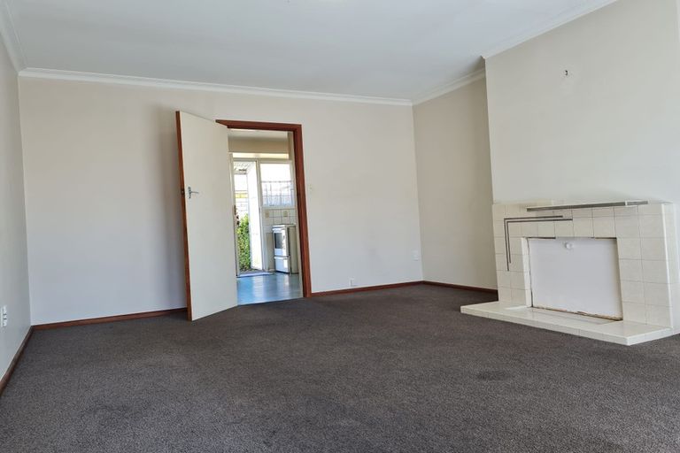 Photo of property in 2/15a Harakeke Street, Riccarton, Christchurch, 8011